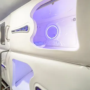 ** 胶囊旅馆 K空间14号旅馆 新加坡